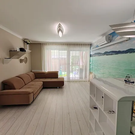 Golden23 Apartment *